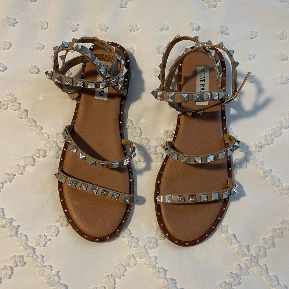Steve Madden tan studded sandals size 7.5